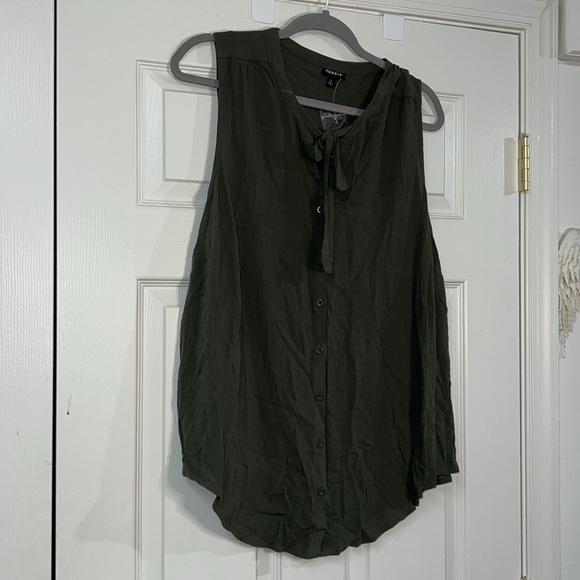 NWT Torrid green sleeveless button down top shirt tie bow collar 2X - Picture 2 of 9
